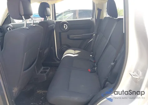 2011 Dodge Nitro Heat z USA, uszkodzony, nr VIN 1D4PU4GKXBW590907